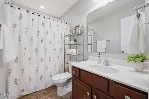 Bath - 77 Summerseat Way, Bunnlevel, NC 28323 photo 4 of 4