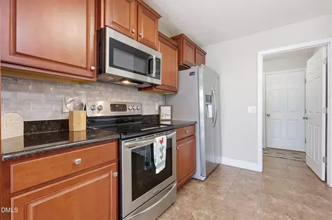 Kitchen - 77 Summerseat Way, Bunnlevel, NC 28323 photo 5 of 5