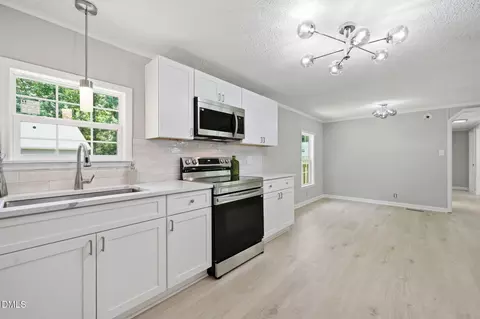 3841 Dodge Ave, Durham, NC 27704 photo 9