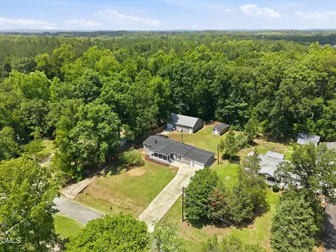 3841 Dodge Ave, Durham, NC 27704 photo 2