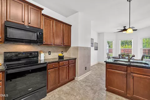 27 Langdon Pointe Dr, Garner, NC 27529 photo 16