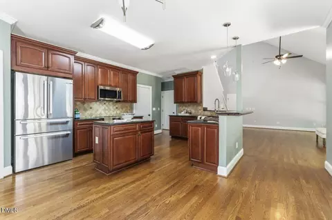 Kitchen - 1316 Pendula Path, Apex, NC 27502 photo 4 of 4