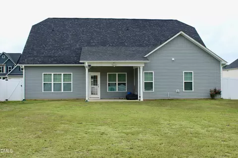 Exterior - 20 E Sand Luggs Ct, Angier, NC 27501 photo 5 of 6