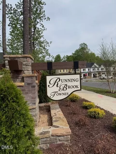 5410 Running Fox Ln, Durham, NC 27703 photo 10