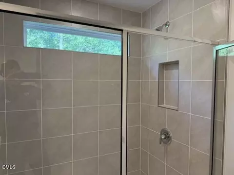 5410 Running Fox Ln, Durham, NC 27703 photo 6
