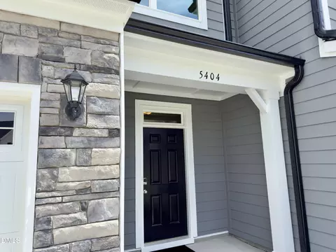 Exterior - 5404 Running Fox Ln, Durham, NC 27703 photo 2 of 3