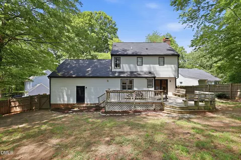 Exterior - 105 Willow Wisp Ct, Wake Forest, NC 27587 photo 7 of 8