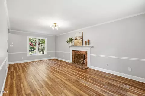 Living - 105 Willow Wisp Ct, Wake Forest, NC 27587 photo 4 of 5