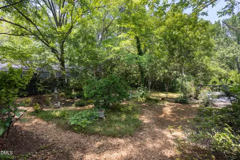 1018 Wells St, Durham, NC 27707 photo 2