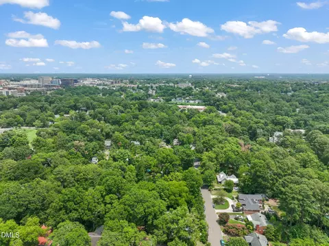 1018 Wells St, Durham, NC 27707 photo 11