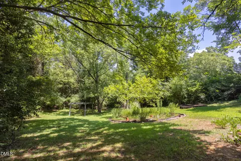 1018 Wells St, Durham, NC 27707 photo 5