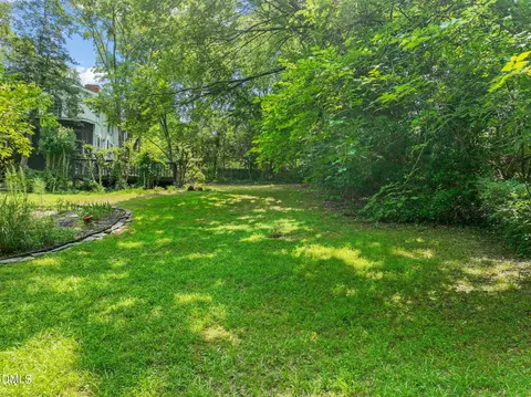 1018 Wells St, Durham, NC 27707 photo 7