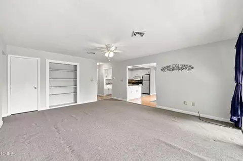 Living - 44 Pine Cone Ln, Semora, NC 27343 photo 2 of 4