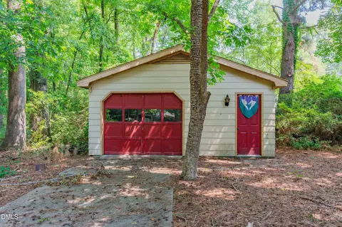 66 White Oak Dr, Smithfield, NC 27577 photo 4