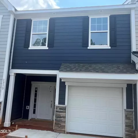 1319 Hammond Dr, Mebane, NC 27302