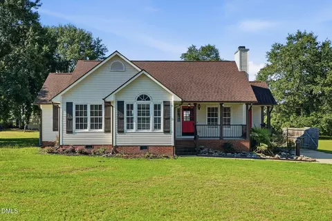 31 Birchfield Ct, Coats, NC 27521