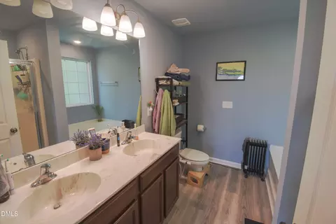 Bath - 5789 Pine St, Bailey, NC 27807 photo 1 of 3