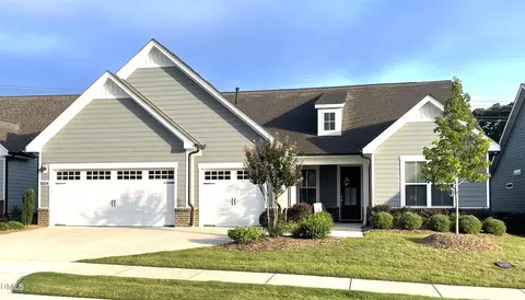 1004 Cryptic Wood Ave, Fuquay Varina, NC 27526