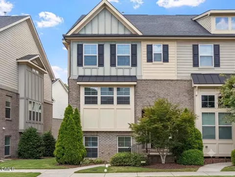 516 Old Mill Village Dr, Apex, NC 27502