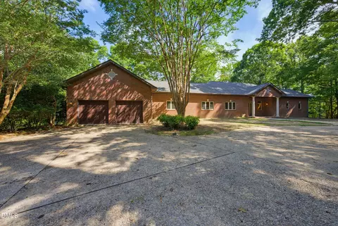 1113 Falling Strm, Sanford, NC 27332