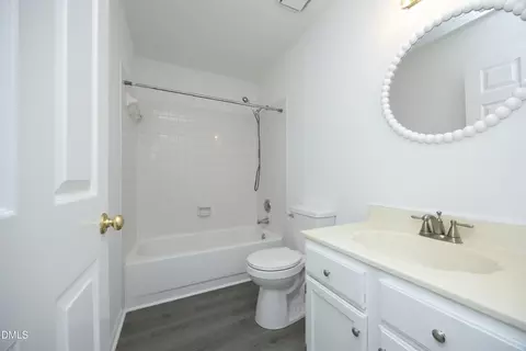 Bath - 541 Bluestone Rd, Durham, NC 27713 photo 3 of 3