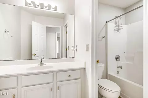 Bath - 610 Basil Dr, Durham, NC 27713 photo 4 of 6