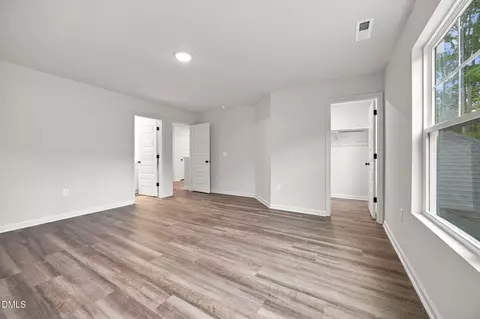 713 Crestview Dr, Durham, NC 27712 photo 20