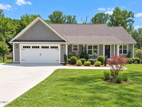 104 Woodbine Dr, Louisburg, NC 27549