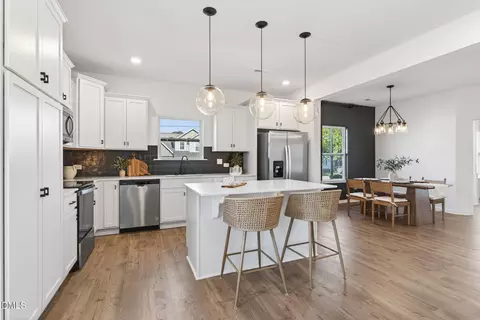 14 Horseshoe Pl, Angier, NC 27501