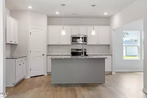 Kitchen - 175 Bunker Hill Pl #49, Angier, NC 27501 photo 3 of 4