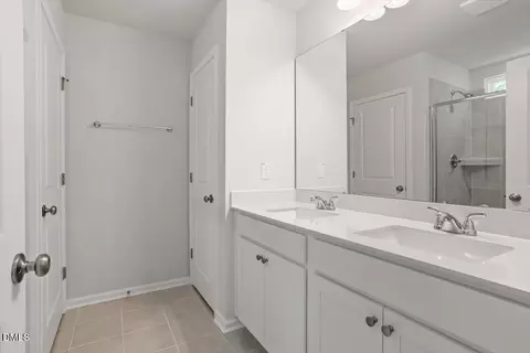 Bath - 175 Bunker Hill Pl #49, Angier, NC 27501 photo 1 of 2