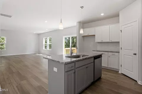 Kitchen - 175 Bunker Hill Pl #49, Angier, NC 27501 photo 4 of 4