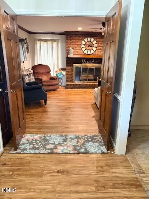 6568 Dwight Rowland Rd, Willow Spring, NC 27592 photo 2