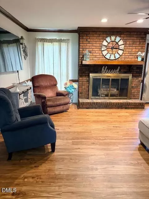 6568 Dwight Rowland Rd, Willow Spring, NC 27592 photo 3