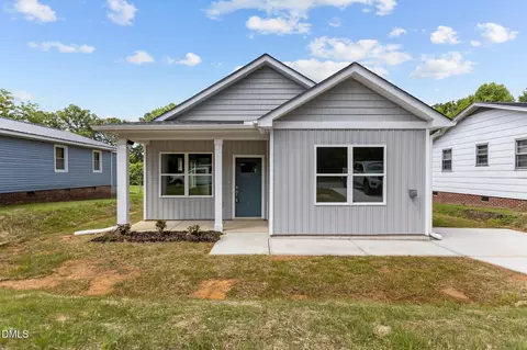 309 E Harnett St, Dunn, NC 28334