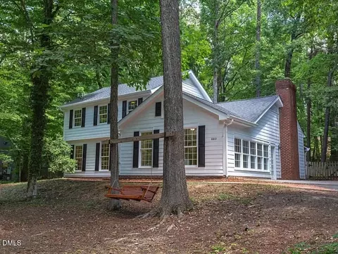 6810 Falconbridge Rd, Chapel Hill, NC 27517