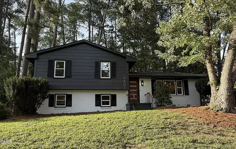 3607 Woodlea Dr, Raleigh, NC 27604