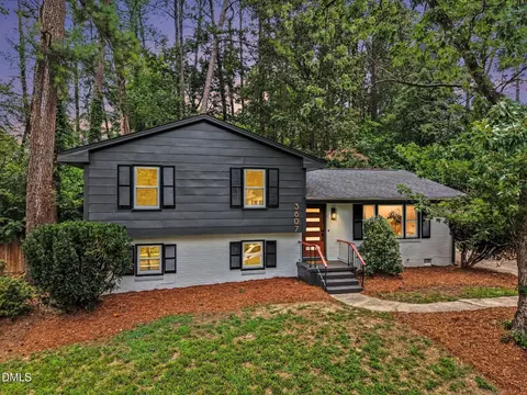 3607 Woodlea Dr, Raleigh, NC 27604