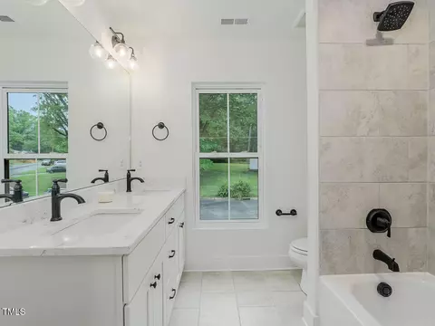 Bath - 614 Ellerbee St, Durham, NC 27704 photo 1 of 1