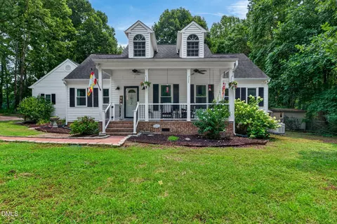 2552 Person Rd, Louisburg, NC 27549