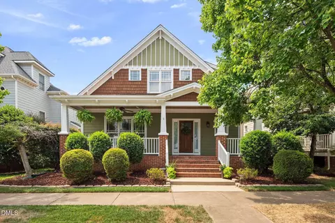 1616 Lakestone Village Ln, Fuquay Varina, NC 27526