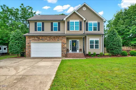 8104 Consella Way, Middle Creek, NC 27592