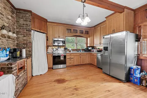 1211 E Willowbrook Dr, Burlington, NC 27215 photo 13