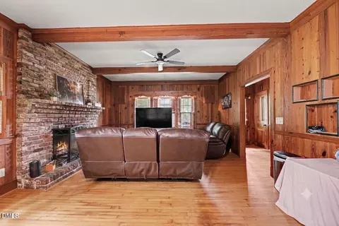1211 E Willowbrook Dr, Burlington, NC 27215 photo 15