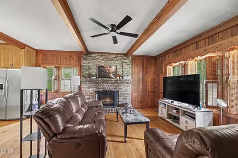 1211 E Willowbrook Dr, Burlington, NC 27215 photo 17