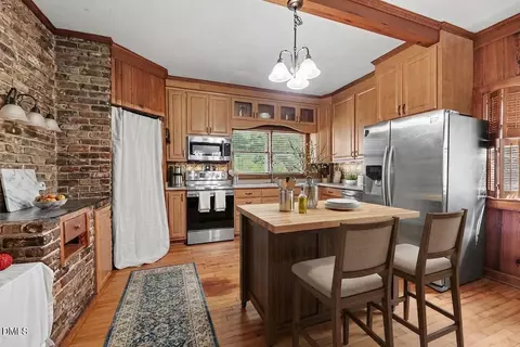 1211 E Willowbrook Dr, Burlington, NC 27215 photo 12