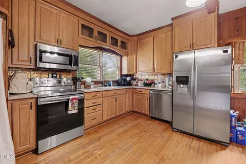 1211 E Willowbrook Dr, Burlington, NC 27215 photo 14