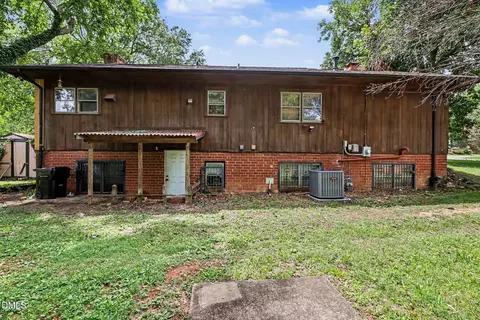 1211 E Willowbrook Dr, Burlington, NC 27215 photo 27