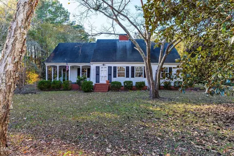 705 Wilsons Mills Rd, Smithfield, NC 27577 photo 2
