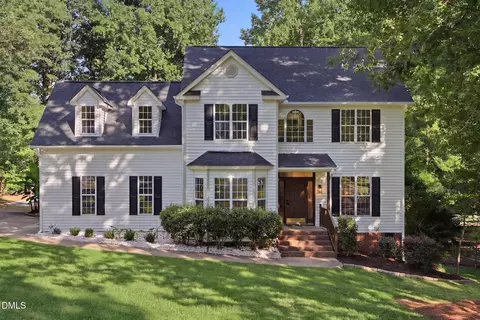 140 Trantham Trl, Clayton, NC 27527